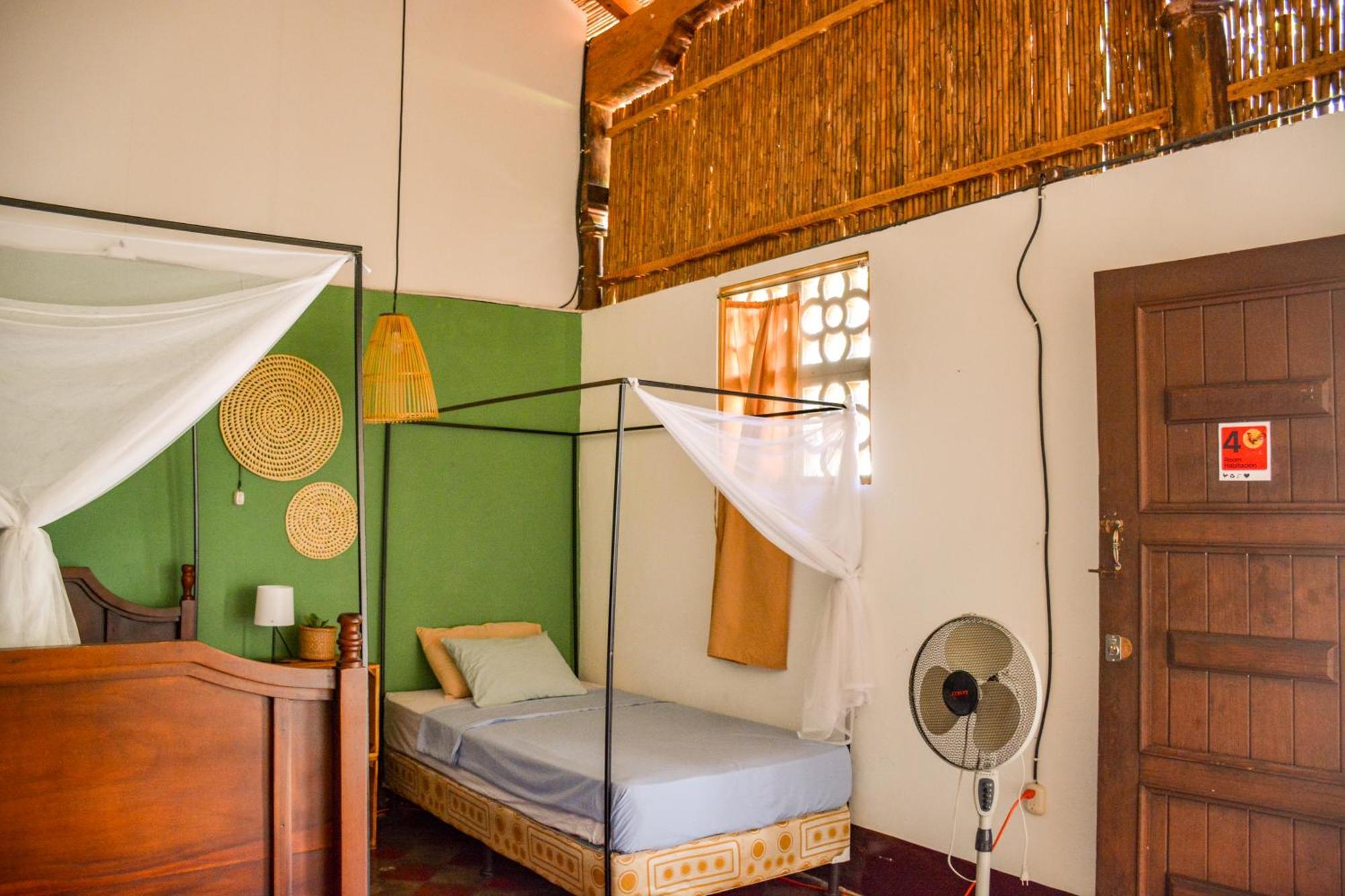 Casa Gallo Pinto Granada Luaran gambar